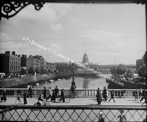 CUSTOM HOUSE FROM TOP OF TRAM ON O'CONNELL BRIDGE